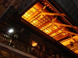 Kandy -
temple plafond avec lotus d`or
